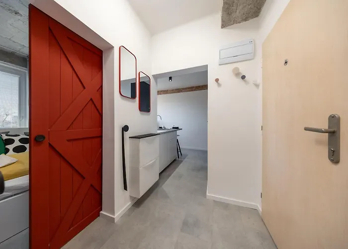 Near Medicka Zahrada, Center *