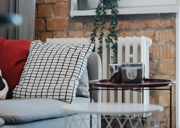 Near Medicka Zahrada, Center