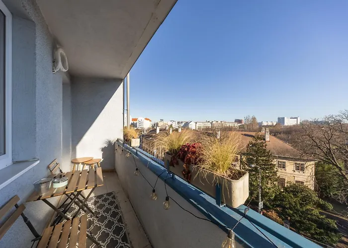 Appartement With A Private Balcony *